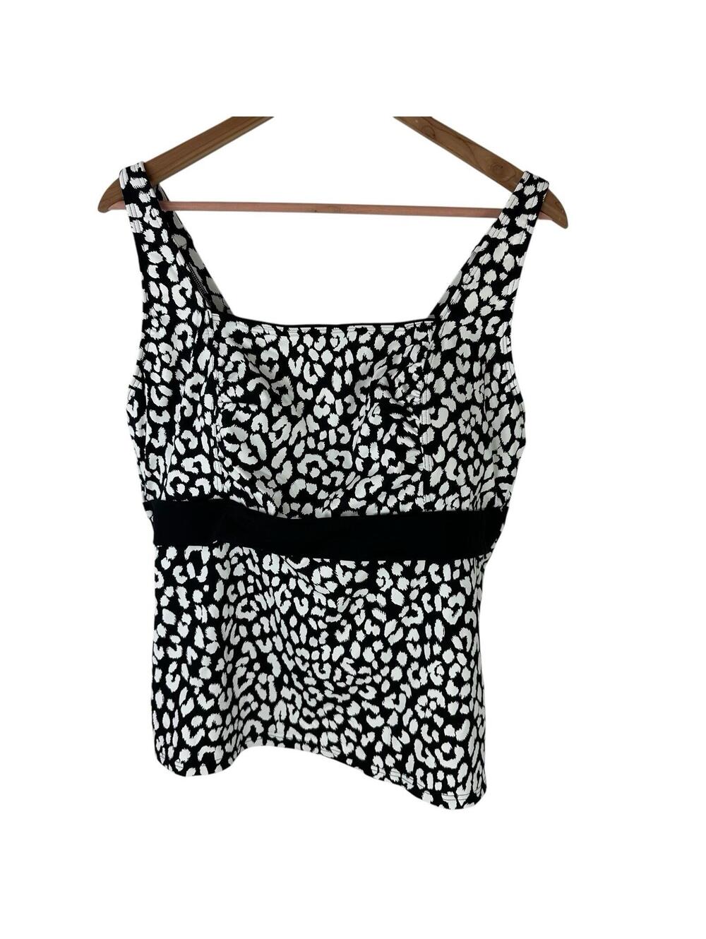 Lands End Tankini Top Underwire Leopard Print Black White Size 16W Swimwear